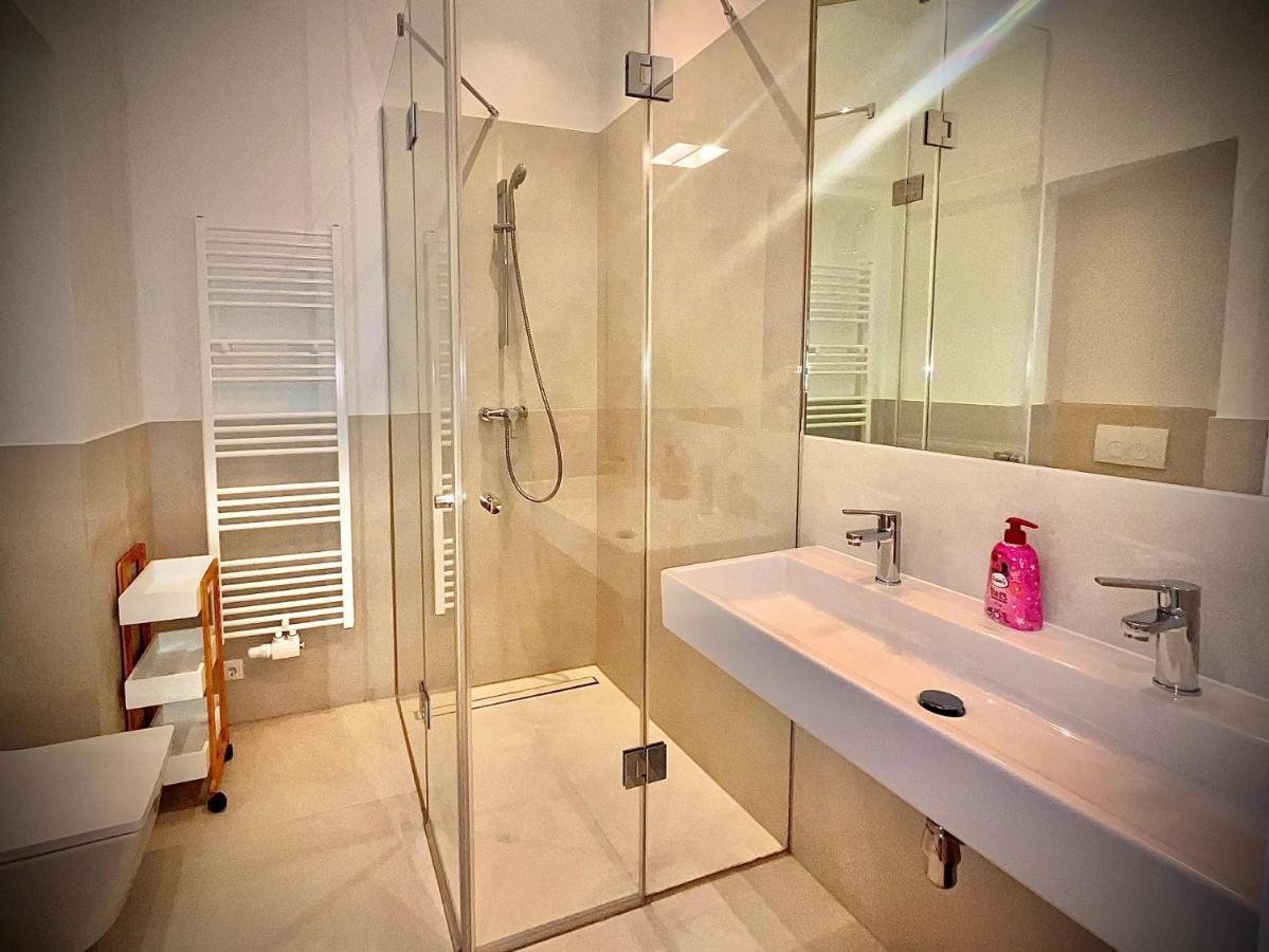 Wiedner Apartments Wina Bagian luar foto