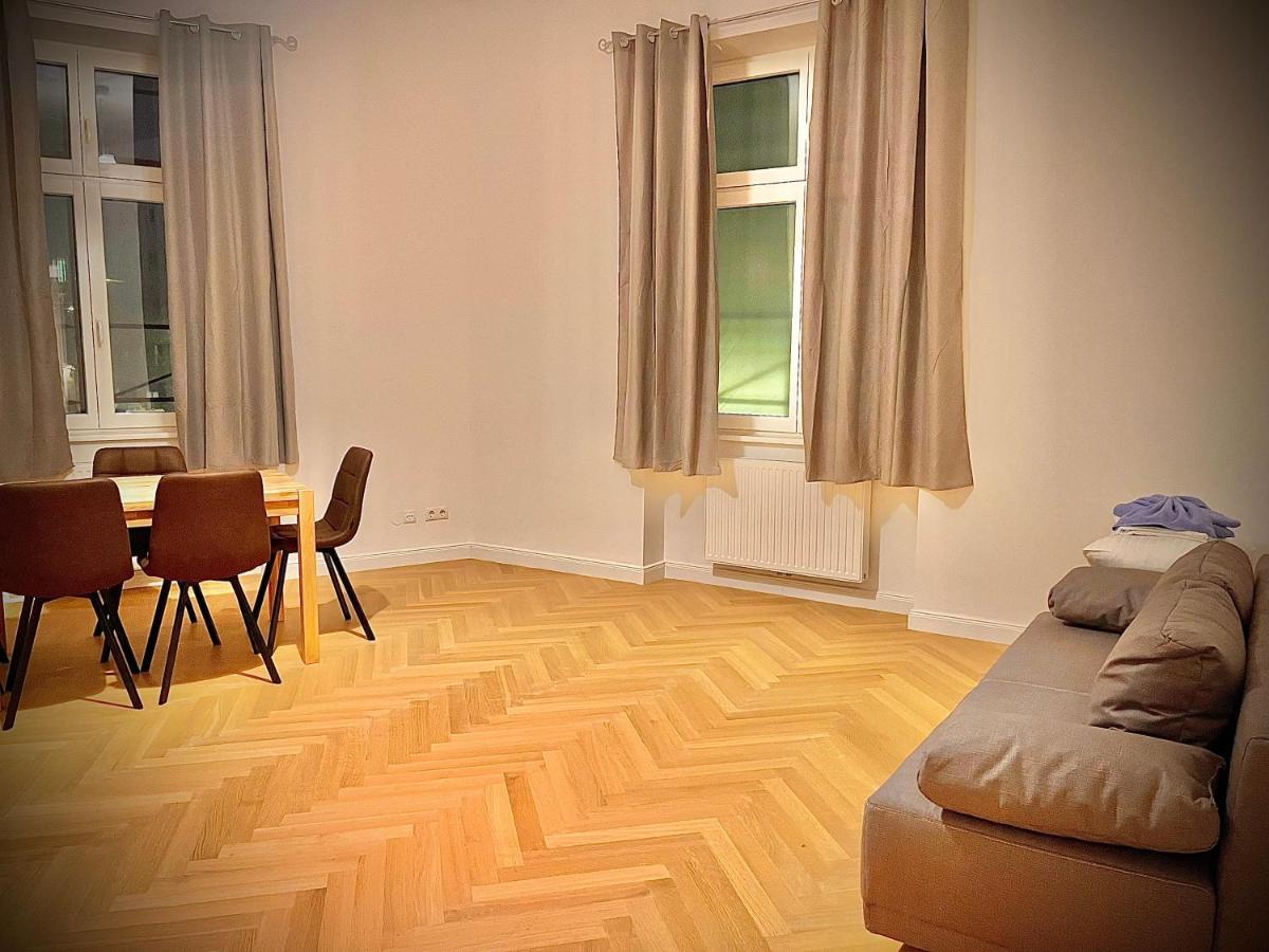 Wiedner Apartments Wina Bagian luar foto