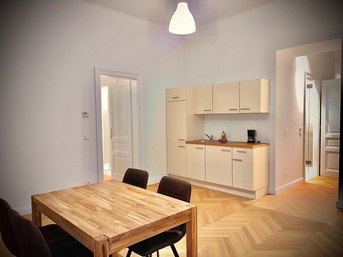 Wiedner Apartments Wina Bagian luar foto
